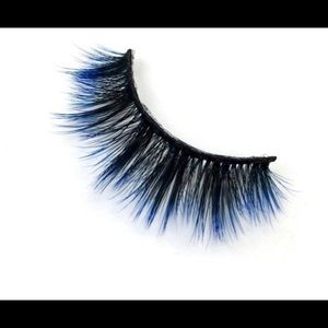 BLUE LASHES